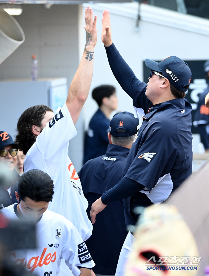 '1위-1위-1위-1위' 한화 이런 외국인 있었나…'ML 스카우트 집결'…