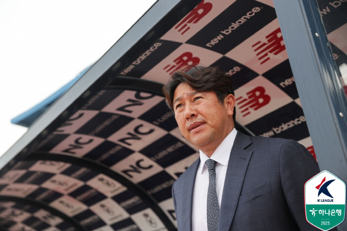 "안뛰면 못뛴다" 지옥의 '원정 6연전' 나서는 서울 이랜드의 역발상