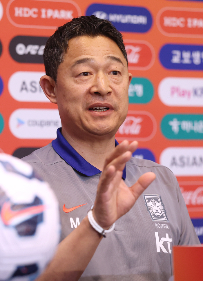 [현장 기자회견]U-22 지휘봉 이민성 감독 "연령별 대표팀 감독이 나의…