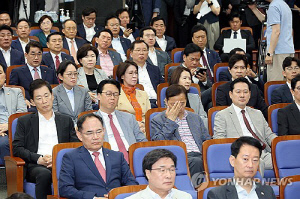 국힘, 與특검법·검사징계법에 반대 당론…친한계 