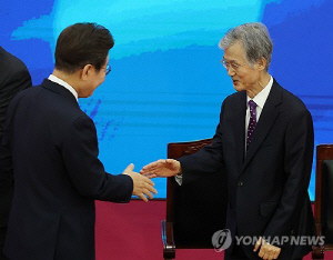 조희대, 대법관 증원법에 직접 언급 