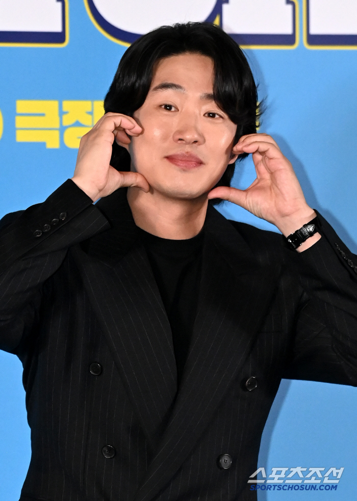 '은퇴작이 체질' 안재홍, '하이파이브'서 단발병 치유 비주얼→초강풍급 …