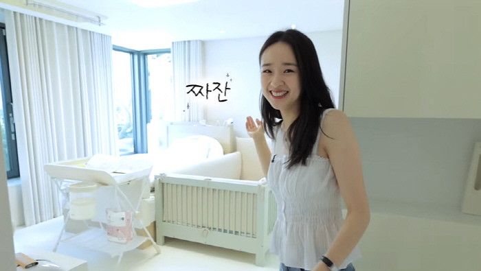 '금융인♥' 손연재, '72억 집' 화려한 子방 공개 "민정 언니에 영업…