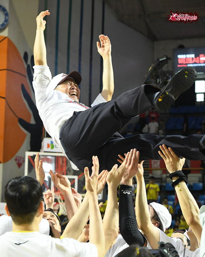 BCL 출정에 오른 챔피언 LG '걱정 가득' 왜?…비시즌 지옥일정 시작…