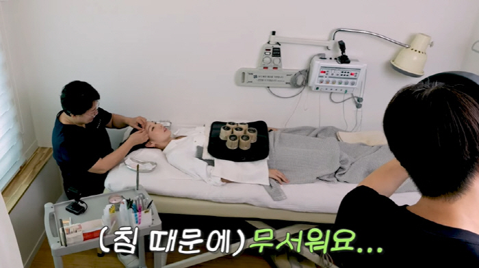 한혜진, 침 성형 후 확 달라진 얼굴..."양볼 두께 두 배 차이 났었다…
