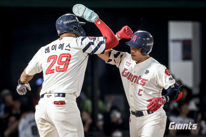 '제2의 이정후' 부활 날갯짓! 홈런 포함 3안타 3타점 → 사직 '강제…