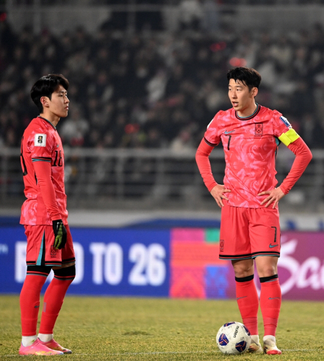 험난했지만 결국 정복했다…홍명보호 11회 연속 본선행 여정[2026WC본…