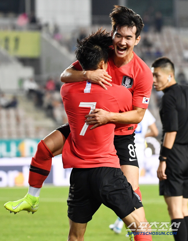 해냈다! 홍명보호, 이라크 꺾고 북중미행 조기 확정! 11회 연속 본선 …