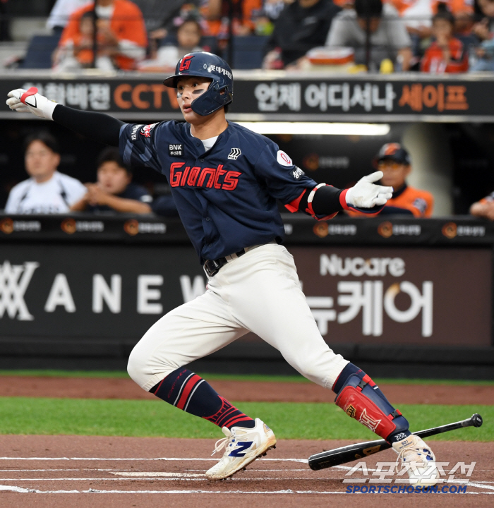 롯데 초비상! 윤동희까지 빠졌다…"대퇴부 근육 부분 손상, 2주 후 재검…