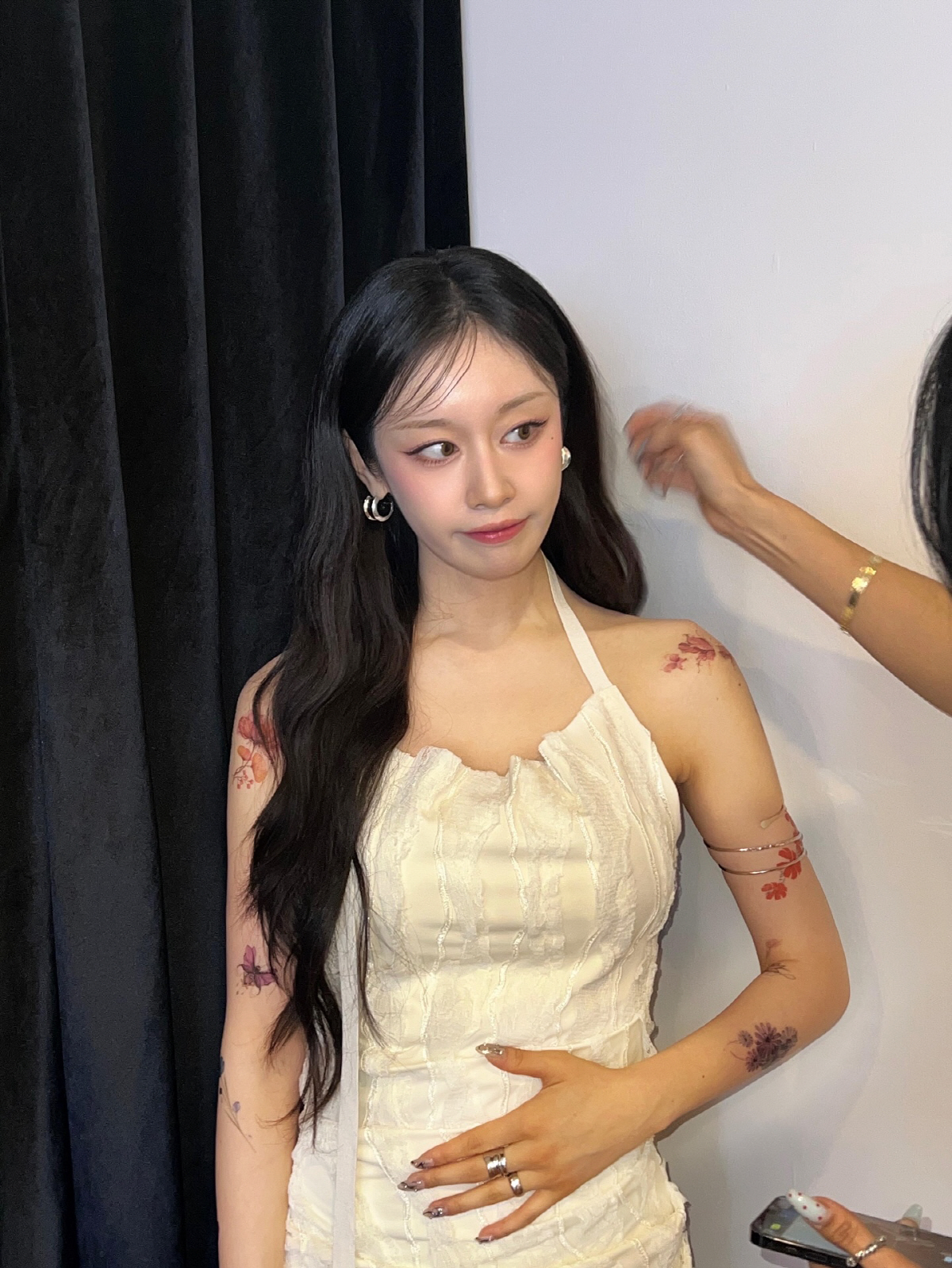 지연, 황재균과 이혼 후 더 과감+파격…문신으로 온 몸 뒤덮었다