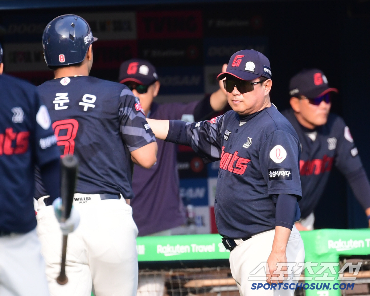 "좋은 타격에 승리" 주장 품격 제대로 보여줬다! '13안타 폭발' 롯데…