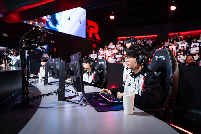 부산에서 13~15일에 열리는 '로드 투 MSI', MSI에 나설 2개팀…