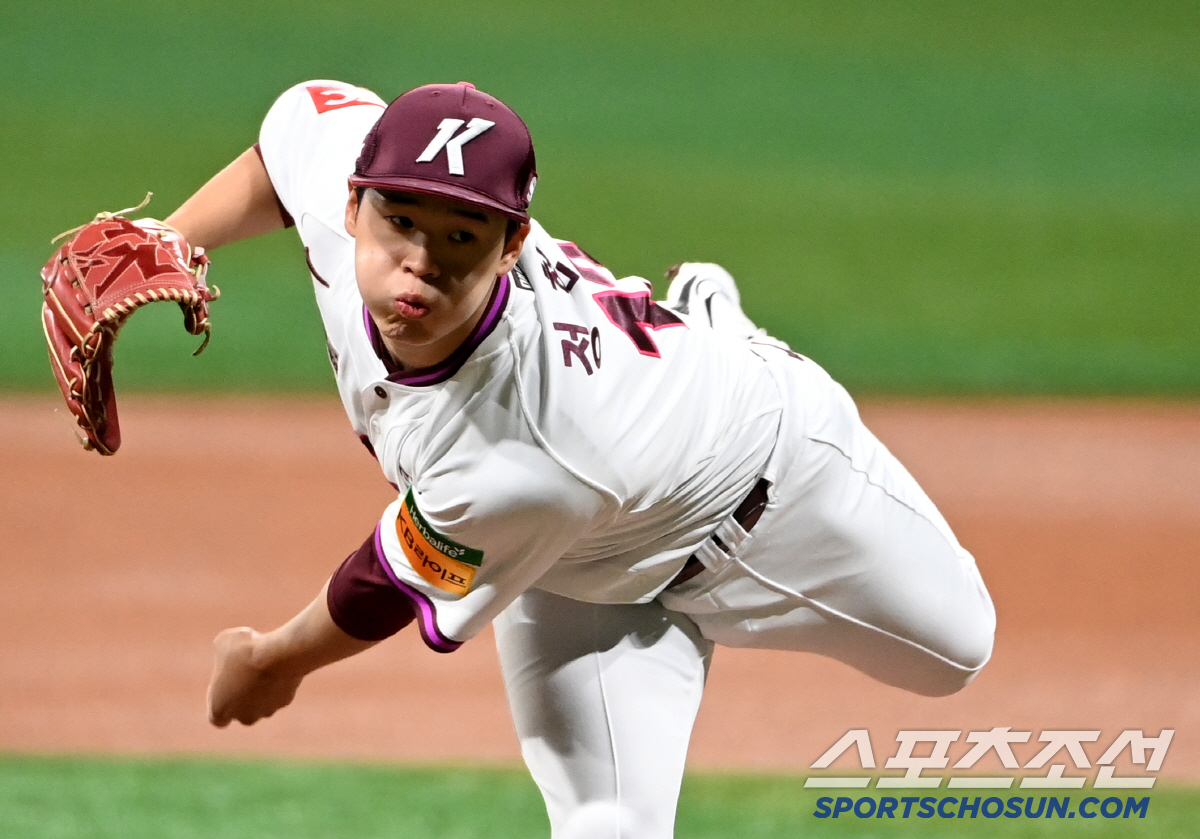 '진짜 에이스는 송승기.' 7승+ERA 국내 1위, 김현수 투런포+3타점…
