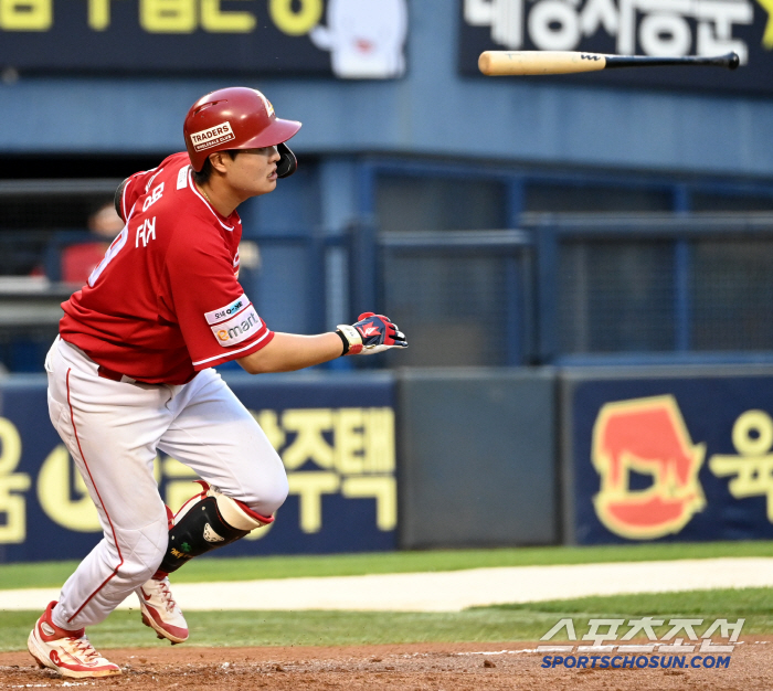 '불펜 데이 대성공! 1점 지켰다' SSG, KT 4연승 저지하며 3연패…