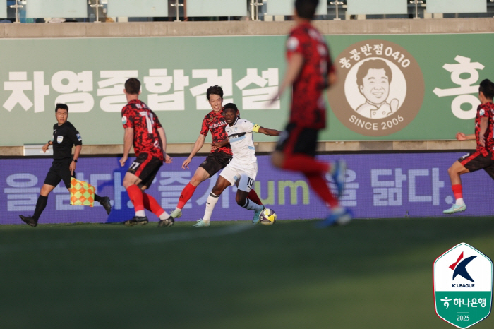 '루이스 결승골' 김포, 천안에 1-0 승 '3경기 무승 탈출+10위 점…