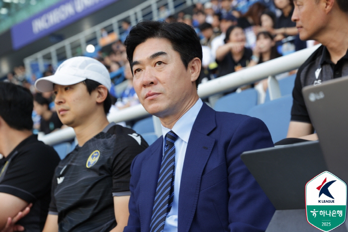 [현장 기자회견]'12경기 무패 행진'윤정환 감독 