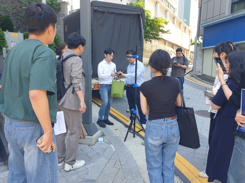 [게시판] 한국방송통신전파진흥원-한전, 시민참여단과 전자파 측정