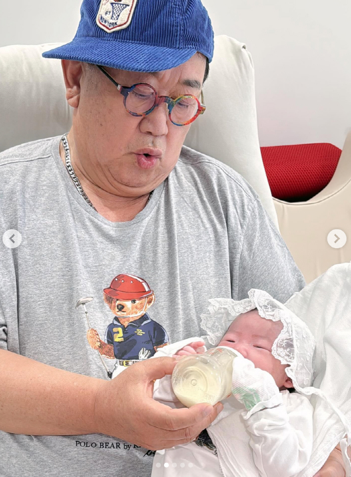 '73세' 이용식, 늦둥이 딸이 안겨준 손녀에 감격 "커플티 입고 오열파…