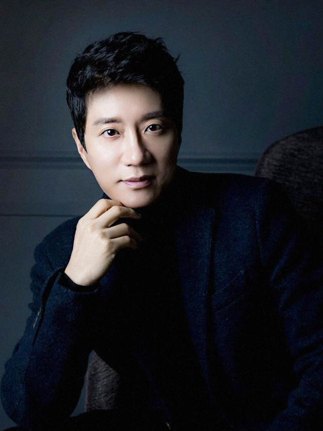 [공식] '연기 장인' 김명민, 스타하우스엔터와 새 출발