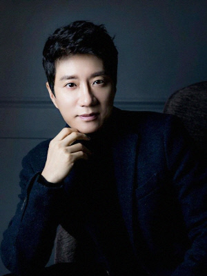 [공식] '연기 장인' 김명민, 스타하우스엔터와 새 출발