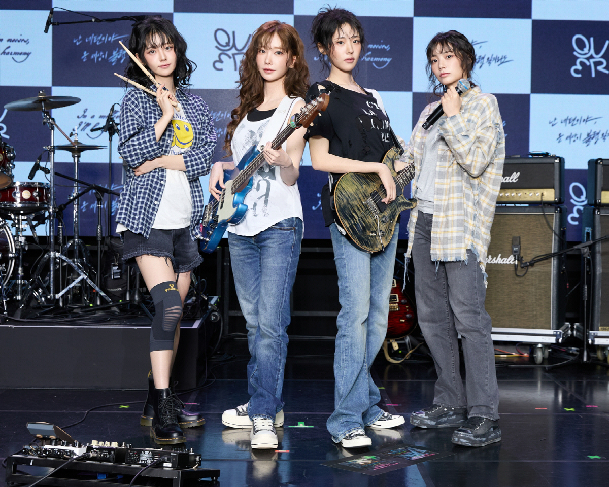 [SC현장]"목표는 모든 음원차트 1위"…QWER, 4연타 흥행 노리는 …