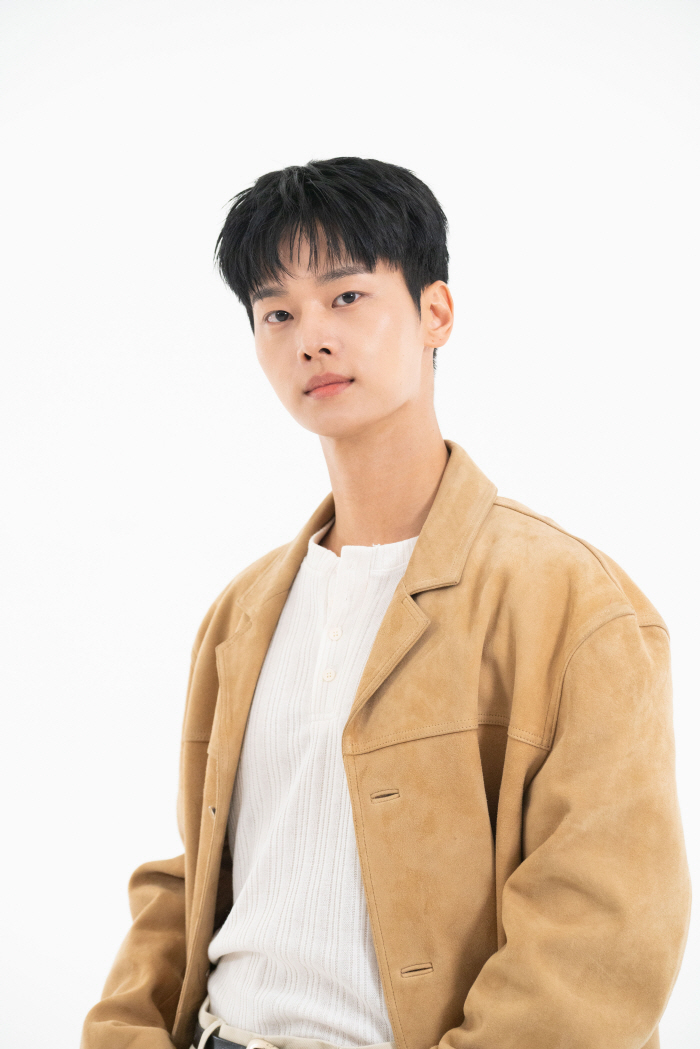 [SC인터뷰] "풋풋한 로맨스 오히려 더 설레"…차학연, 슴슴해서 좋은 …
