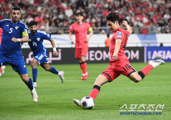 [쿠웨이트전 현장리뷰]"이강인 쐐기골→손흥민 16분" '홍명보호' 4만1…