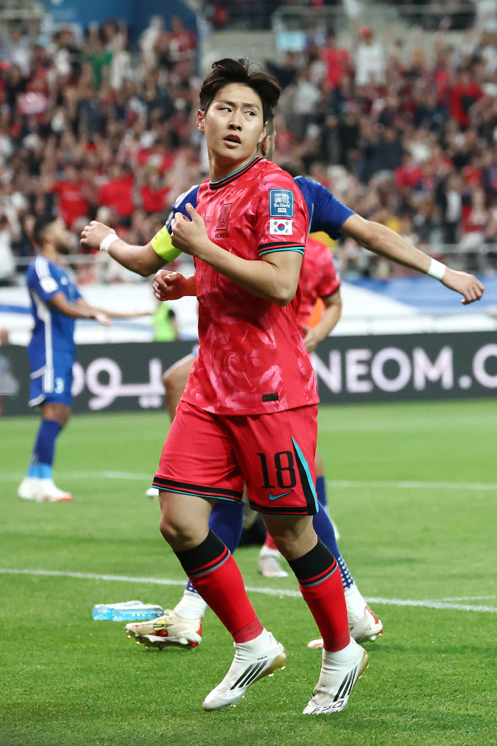 [공식발표]'황금재능' 이강인 POTM 선정 "앞으로 더 좋은 결과 위해…