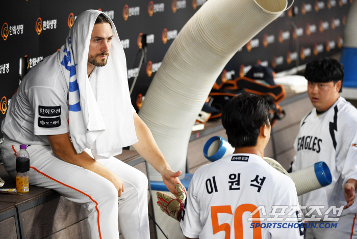'동료 실수까지 품은 대전 예수' 진정한 에이스 와이스가 보여준 품격, …