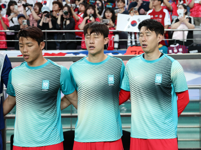 [현장인터뷰]황희찬 "팬-선수 하나가 됐을 때 좋은 모습…응원 부탁한다"…