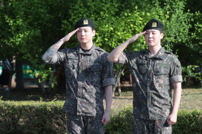 아미 계탄날…BTS 정국-지민 "서로 의지하며 버틴 군 전역 실감 안나,…