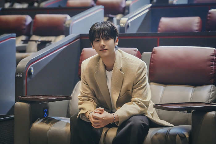 [인터뷰①] 'ONE' 이정하 "'스터디그룹' 황민현vs'약한영웅' 박지…