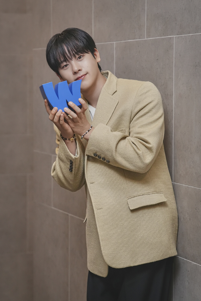 [인터뷰①] 'ONE' 이정하 "'스터디그룹' 황민현vs'약한영웅' 박지…
