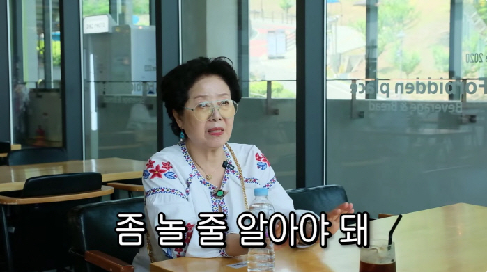 선우용여, 벤츠 몰고 아울렛 플렉스 