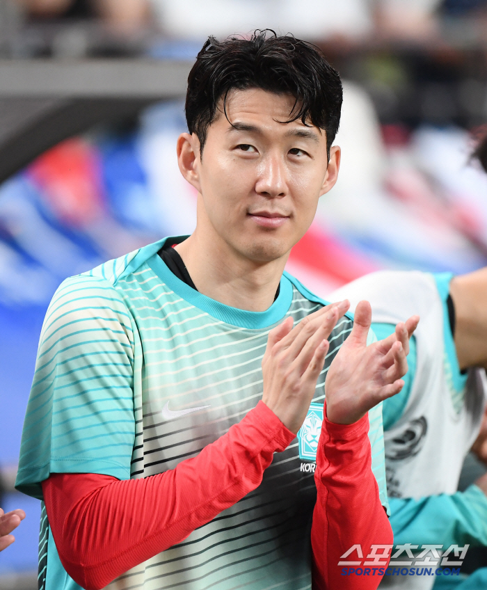 '엔딩 크레디트' 방불케 한 '캡틴' 손흥민의 투혼→북중미월드컵 '라스트…