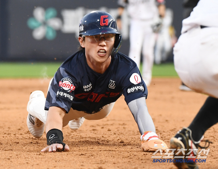 '구원1위' 151㎞ 강속구 → 10R 93순위 11구 용규놀이가 무너뜨…
