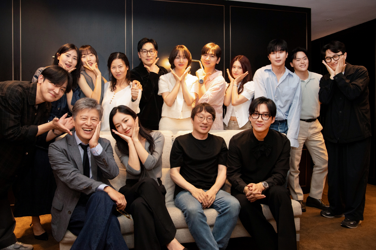 [공식] 남궁민→전여빈 ‘우리영화’ 시사회 등장…눈물 자아낸 1·2회