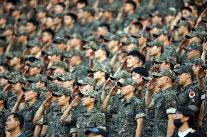 "1년에 하루라도"…나라 없으면 야구도 없다, 4년째 호국영령 잊지 않는…