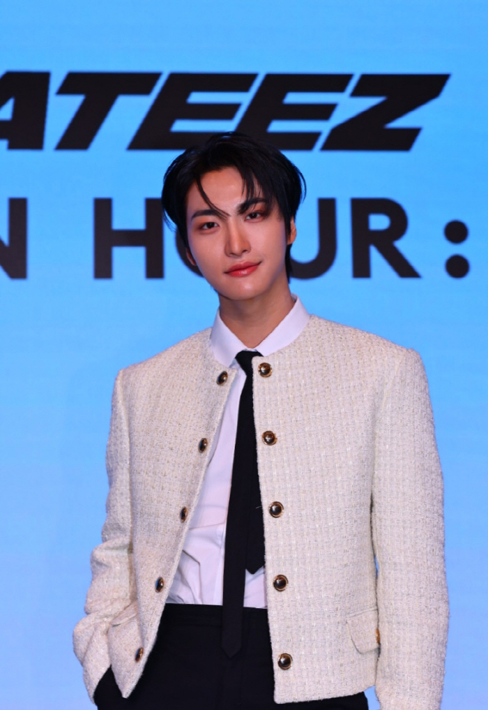 [SC현장] 에이티즈, 7주년 재계약 앞두고 확 달라졌다…'청량 섹시' …