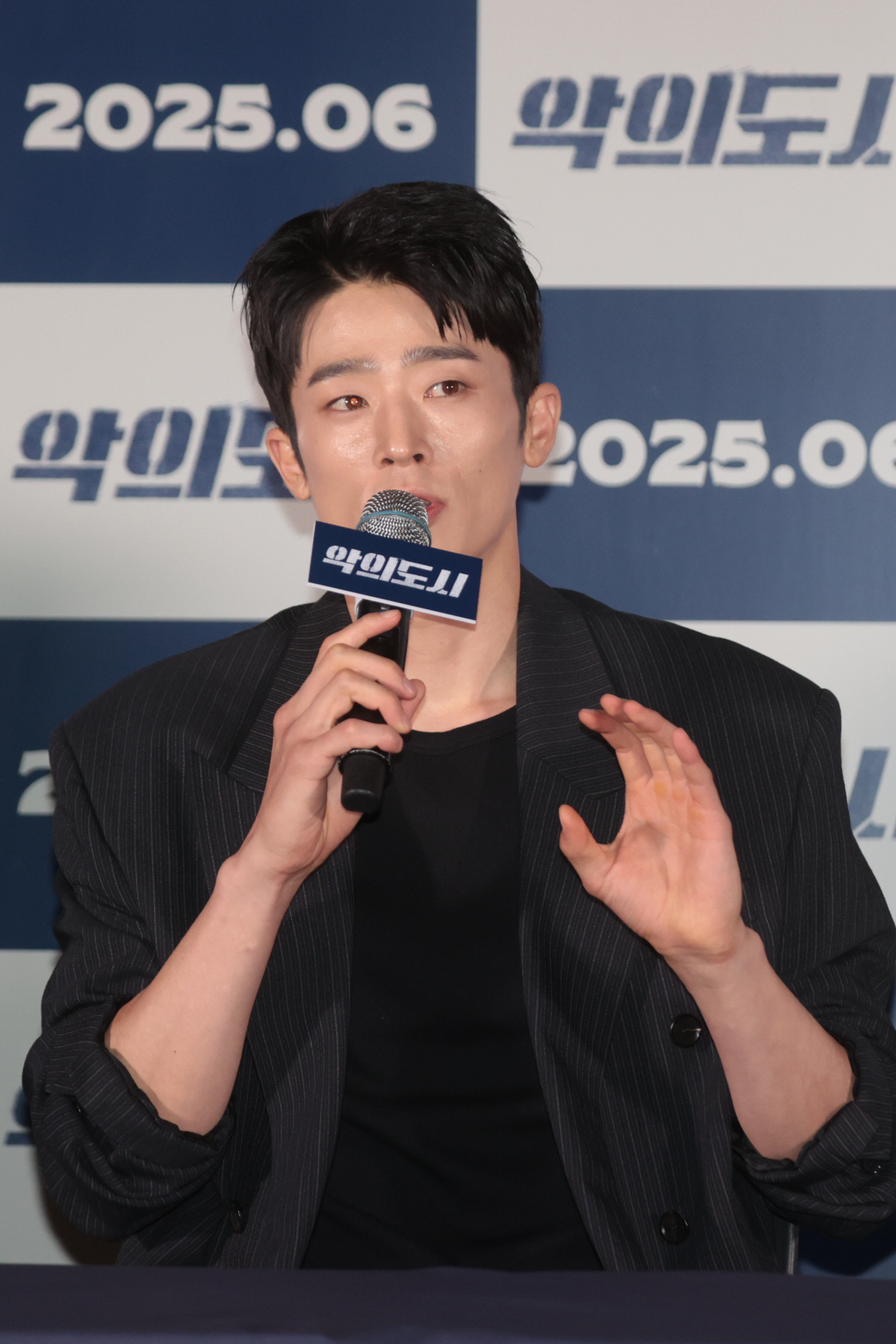 [SC현장] "한국 영화계 어려워"…김혜은, '유시민 저격' 사과→李대통…