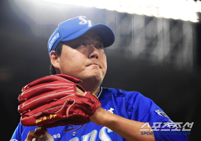 '1점 차'에 이런 호투라니…꾸준함이 쌓은 '역대 2호' 기록 탄생 "비결은…"