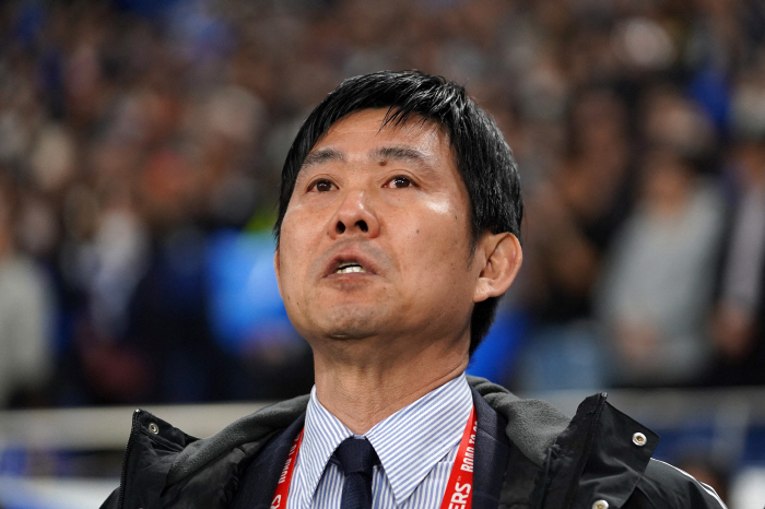 '16강 현실론' 한국 축구, 亞 최강 일본 따라잡을 수 있나...수준 …