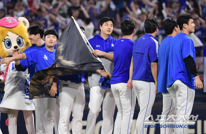 1점 차 지켜 이겼는데 어찌 칭찬 안 하나…"본인 역할 완벽히 수행했다"