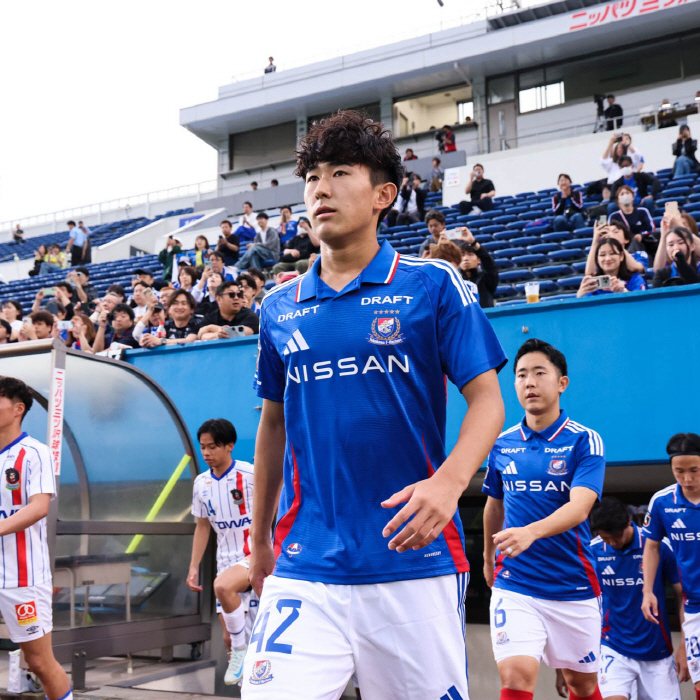 '日 축구 역사상 전대미문의 몰락'...완전히 좌초된 J리그 명가, '아…