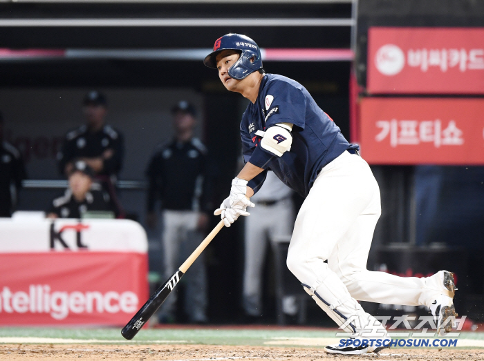 '부진 탈출' 5안타 활약에도, 손호영은 웃지 못했다 "장두성 걱정 뿐,…