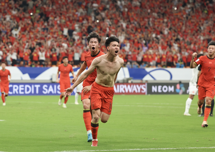 "중국 축구는 3류~4류 수준"→그게 감독 탓이야? 中 축구협회, 71세…