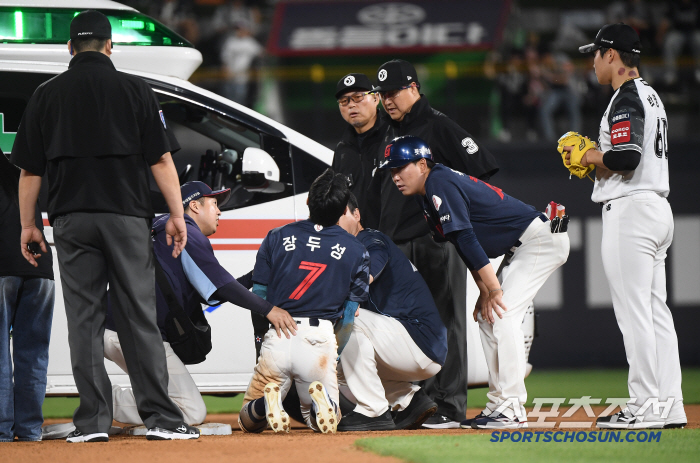 아 장두성...옆구리에 견제구 맞고도 2루 질주 투혼, 피 토하는 모습에…