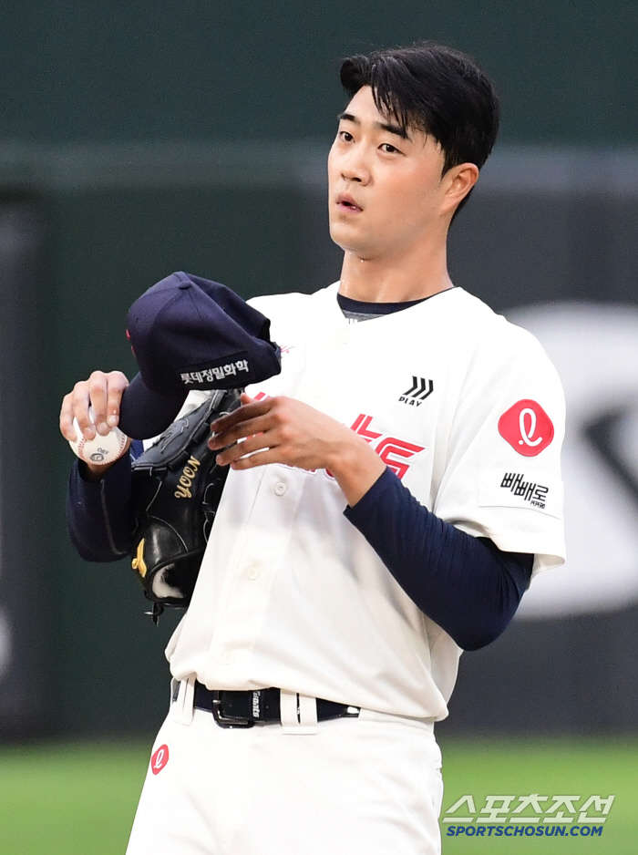 2m 높이에서 쾅쾅! 157㎞ 필승조 볼 수 있을까 → '6G 연속 불펜…