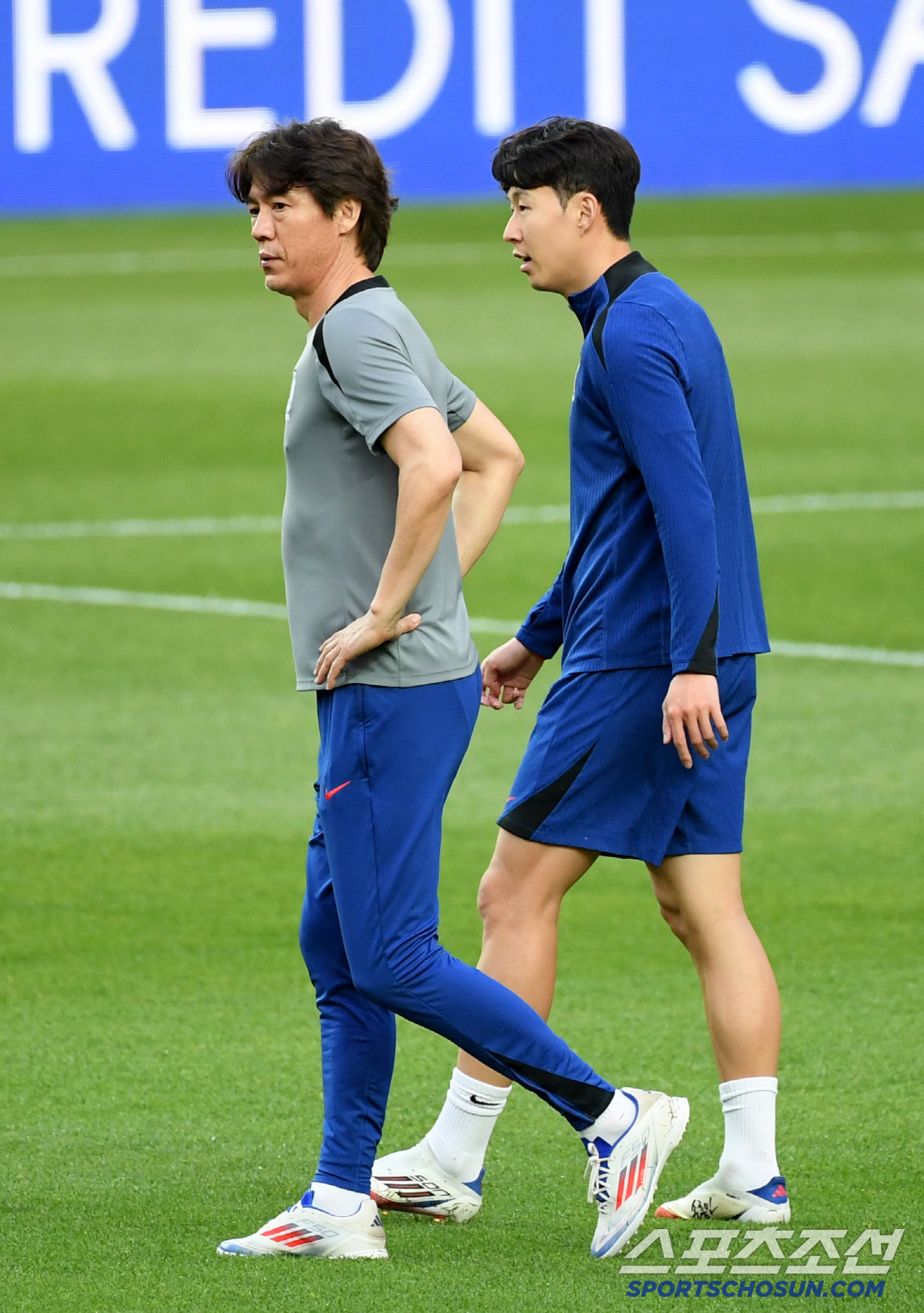 홍명보호에 내려진 특명, FIFA 랭킹 사수하라...월드컵 조추첨 '심각…