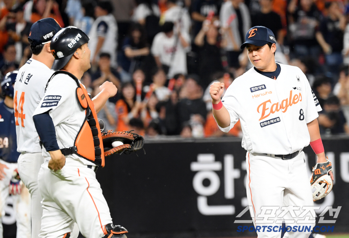 '4번 타자의 치명적인 하트' 노시환이 살아나자 스윕에 성공한 한화...…